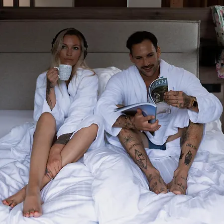 Brandgut - Vor Freude Glühen Viehhofen