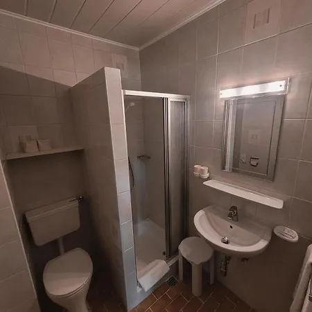 Brandgut - Vor Freude Gluehen 3* Viehhofen